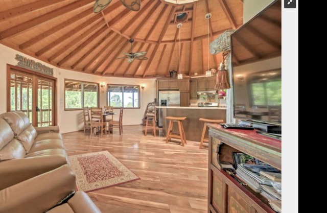 Réduit! escapade familiale avec Wide Views Ocean / montagne et cascade privée!