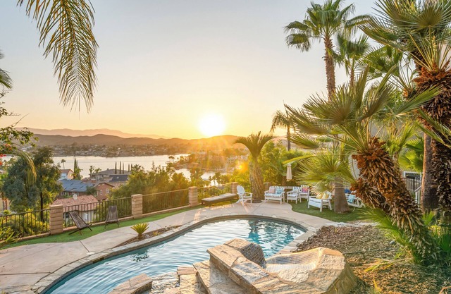 Découvrez une escapade privée sur un lac dans la région viticole du sud de la Californie / près de Temecula