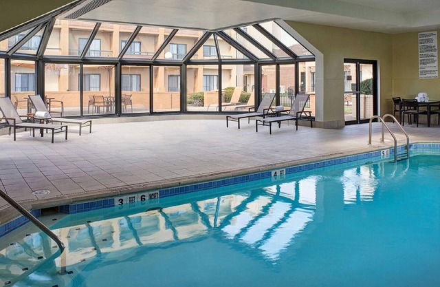Discover Arts & Culture in a Vibrant Setting! Enjoy Outdoor Pool! Pets Allowed!
