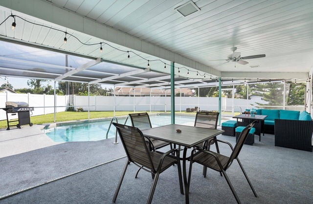 Discover Charlotte County Villa 5876: Pool & Park Access