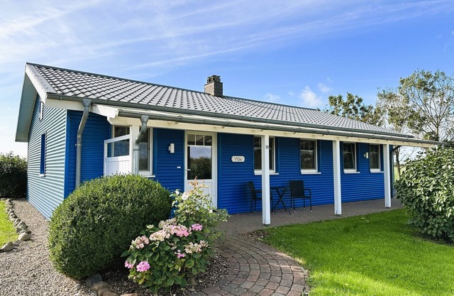 "Discover Tranquility at Villa Deichblick Emmelsbüll: Your Perfect Getaway!"
