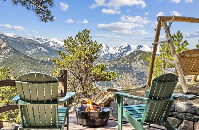 Divine Destiny Vacation Home at Windcliff