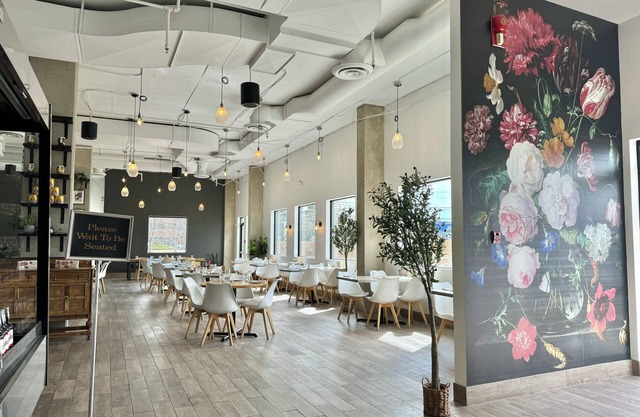 Divya Sutra Plaza and Conference Centre Calgary Airport