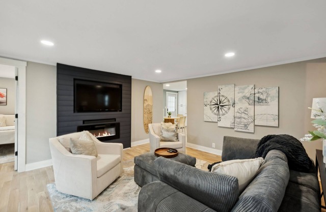 Doc Holiday - 3 bed 2 bath