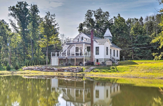 Dock, Game Room: Lakefront Villa in Saylorsburg!