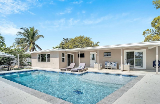 Dockside Retreat | Pool & Grill | Family Ready