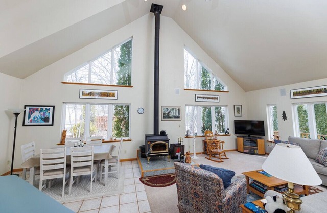 Dog friendly, Ellison Bay, Cat Nap Acres