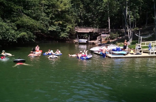 Smith Mountain Lake VA. Pet Friendly, Quai en eau profonde, Private Cove, Calme