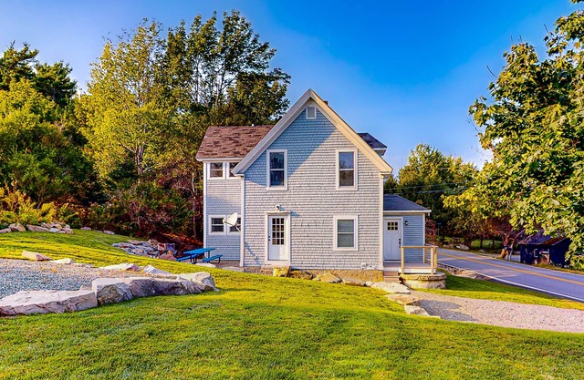 Dog-friendly 2-story home near the ocean with firepit, washer/dryer, deck, & AC