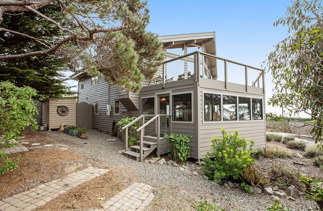 Dog-friendly beach house with private hot tub, indoor pool, WiFi & ocean views