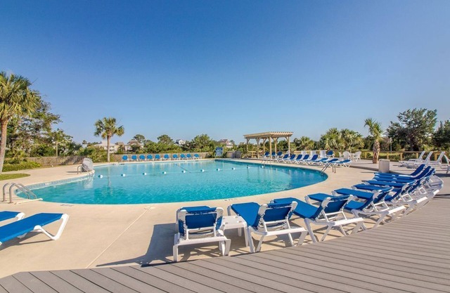 Bungalow acceptant les animaux de compagnie sur Harbour Island à un pâté de maisons de la plage + voiturette de golf