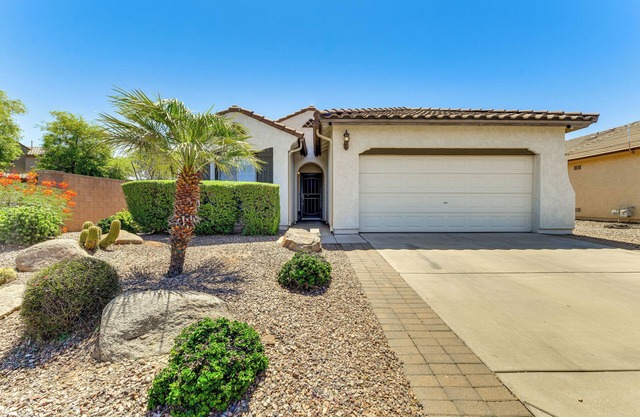 Dog-Friendly Home w/ Pool Access in Florence!