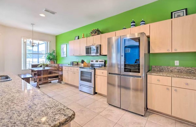 Dog-Friendly Kissimmee Home w/ Lanai + Pool!