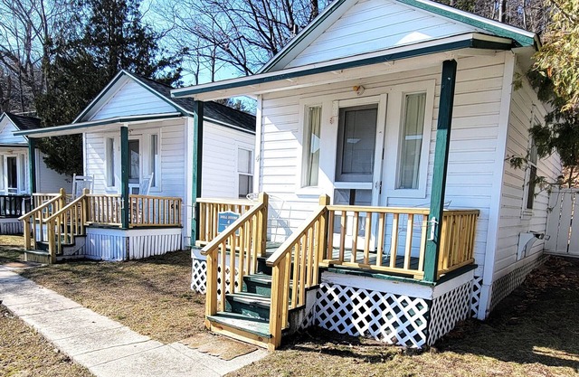 Dollhouse #4 at Portage Point Resort