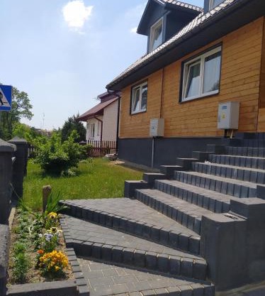 Domek przy parku