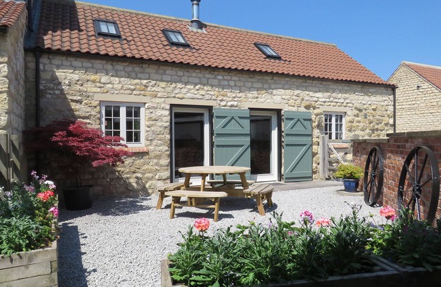 DOODALE COTTAGE - grange convertie avec expérience de bovins Highland inclus