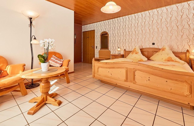 Doppelzimmer 2 - Gäste- und Weinhaus Haus Schatzgarten