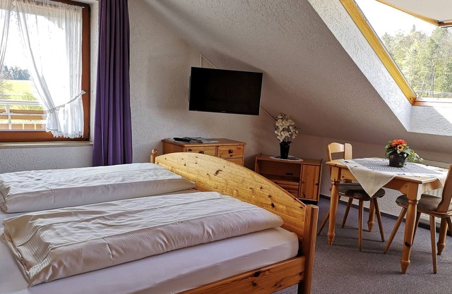 Doppelzimmer 4 mit Dusche und WC