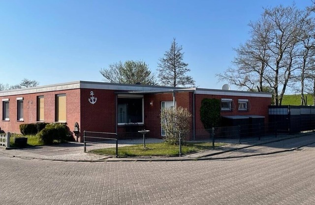 Dornumersiel - Maison pour 6 personnes, 3 chambres, 2 salles de bain, sauna, directement sur la digue