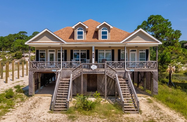 Dos Dunes - Large duplex, 2 kitchens! Private gated gulf front community!