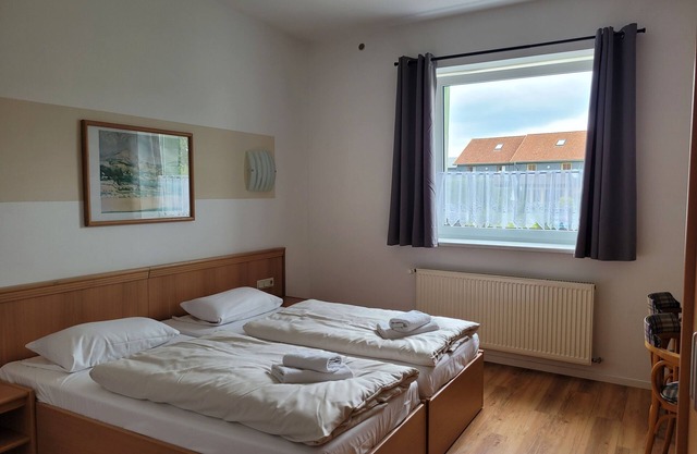 Double /2-bed room 01 Ground floor - Guesthouse Am Schloss