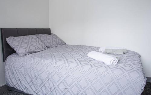 Double Bedroom - Flow Homes, Stoke-On-Trent