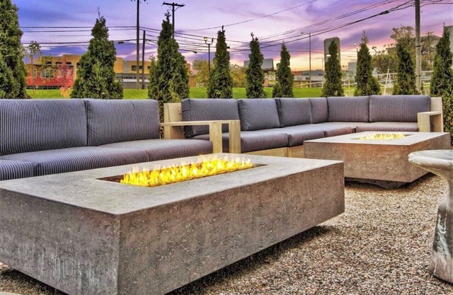 Double Queen Sanctuary, Elwood Hotel & Suites, Horse Country Nearby