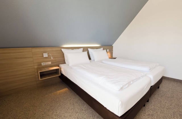 Double room 112. Modern design and close to the beach.