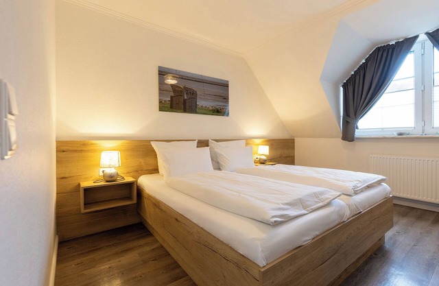 Double room 115. Cozy and dog-friendly.