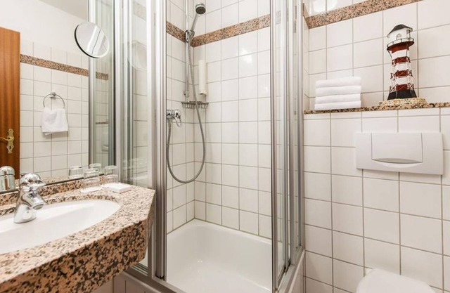 Chambre double, douche, WC, Classic - Hotel Birke