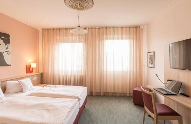 Chambre Double Douche / WC - Hotel-Restaurant Leander