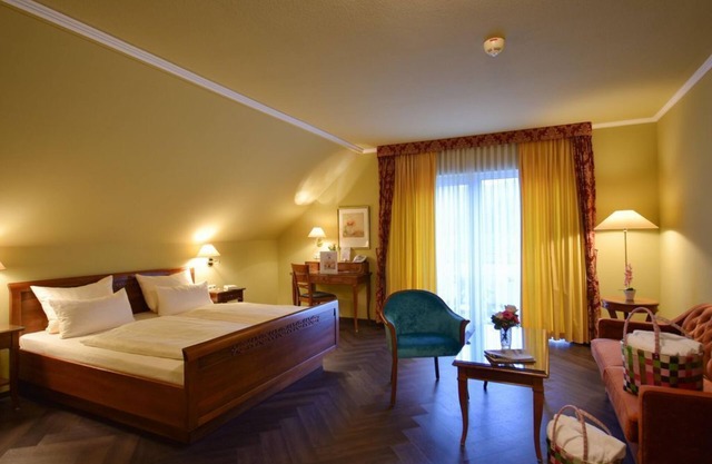 Chambre double suite douche / WC Kohlbecher - Schloss-Hotel Petry
