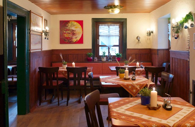 Chambre double avec douche / WC-vieux bâtiment - Adler chambre H����tel Biergarten