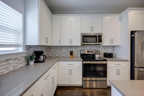 Double Townhomes Elegant Design Big Groups