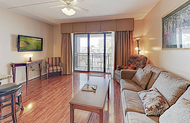 Double-Unit Condo in Historic District with River View, Walk to Shops & Cafes