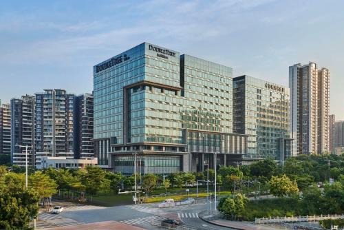 DoubleTree by Hilton Shenzhen Airport Residences