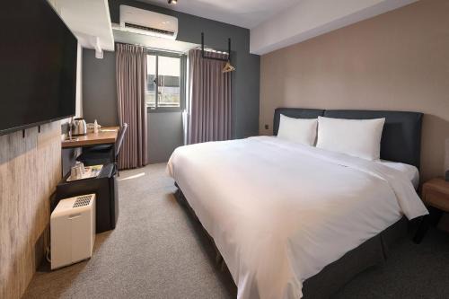 Doudian DDiNN Hotel