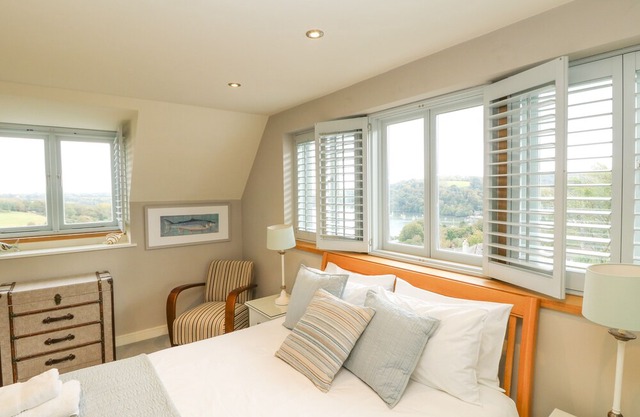 Dove Cottage, DITTISHAM