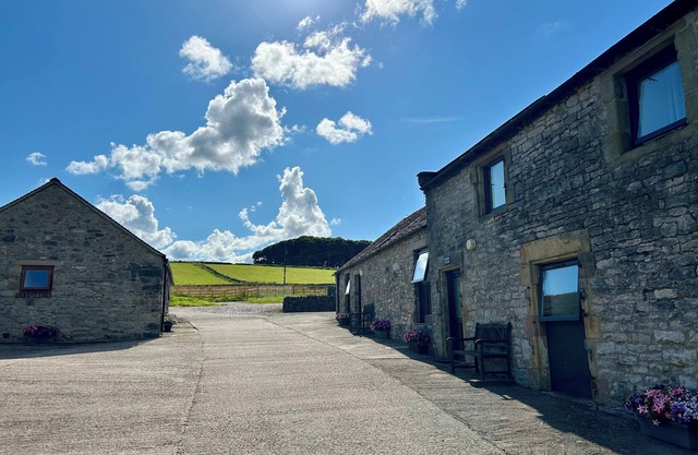Dover Barn