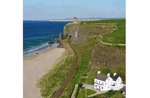 Downhill Beachhouse Exclusive Use