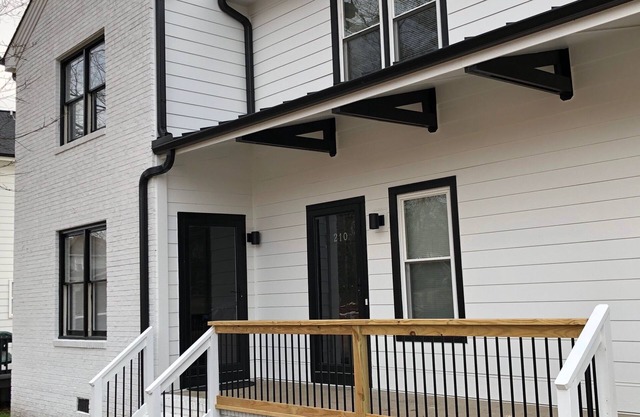 Maison 2BR Centre-Ville | MARCHEZ PARTOUT
