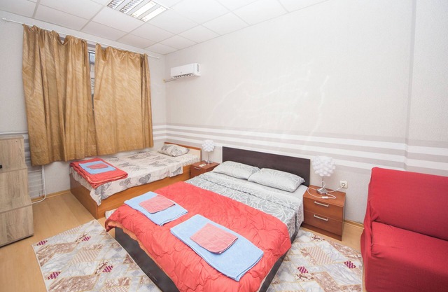 DOWNTOWN - Compact Flat - 2 Separate Rooms