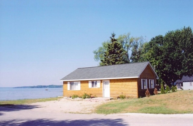 Belle South Lake Manistique