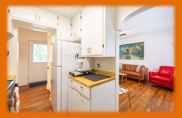 DownTown-Fenced-Medical-Work Stay Perfect-BlazingWifi-