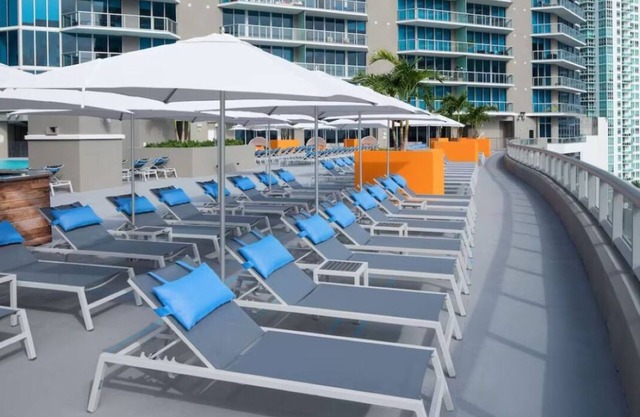 Downtown Fun at Your Doorstep – Walk to Shops, Bay & Entertainment - 2 Units