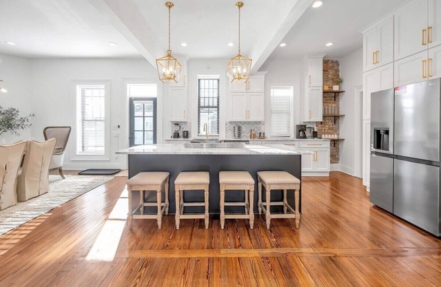 Downtown | Hot Tub | Putting Green | Patio | Game Room | Firepit