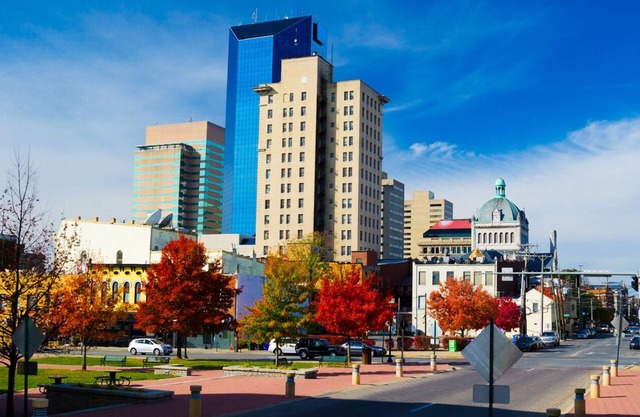Downtown Lexington Cosmopolitan Condo Gated Parking gratuit sécurisé et piscine sur le toit