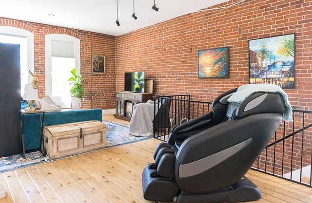 Heart of Downtown Loveland Loft