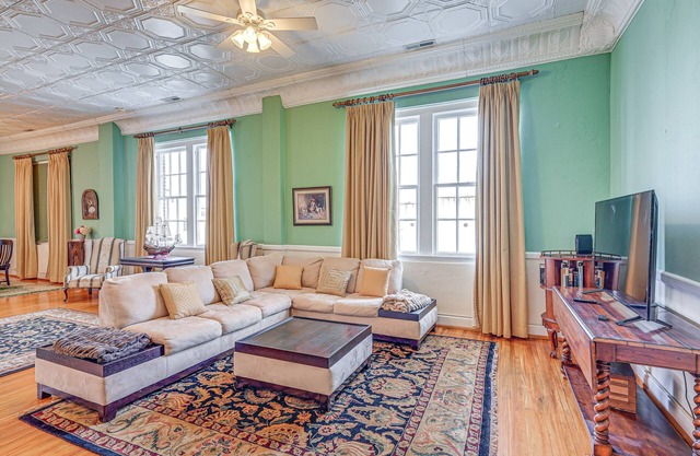 Downtown Mocksville Apartment - Walk to Shops!