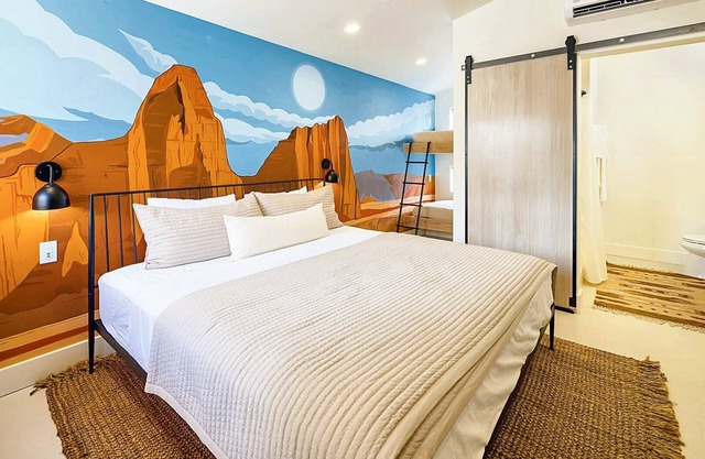 Downtown - Newly Remodeled Stylish Studio #10